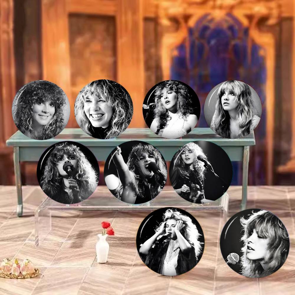 Nick'S Jewelry & Watches Reviews - S-Stevie Nicks Singer Tinplate Soft Button