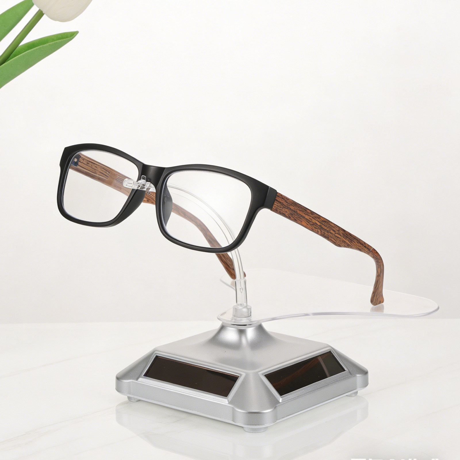 Solar Powered Rotating Display - Jewelry Eyewear Watches & Accessories avis et prix