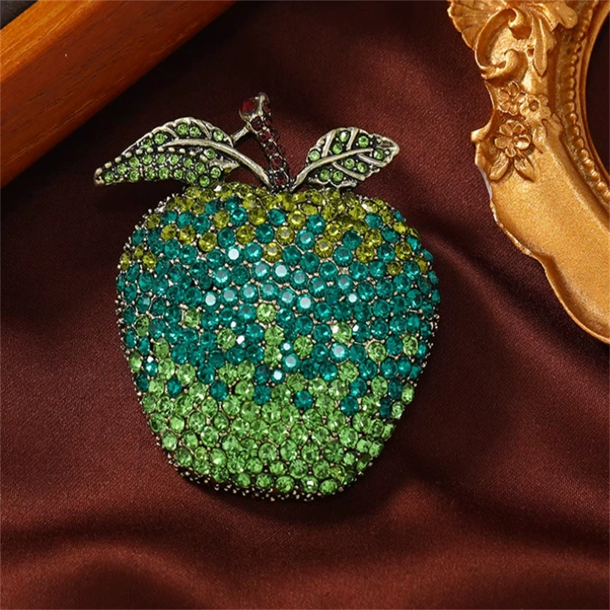 Literary Retro Apple Brooch Ha - Eve Jewelry & Watches Distribuidor Oficial Rolex avis et prix